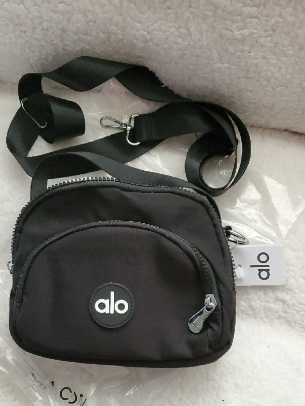 ALO Yoga Black Belt Bag with Front Zip Pocket